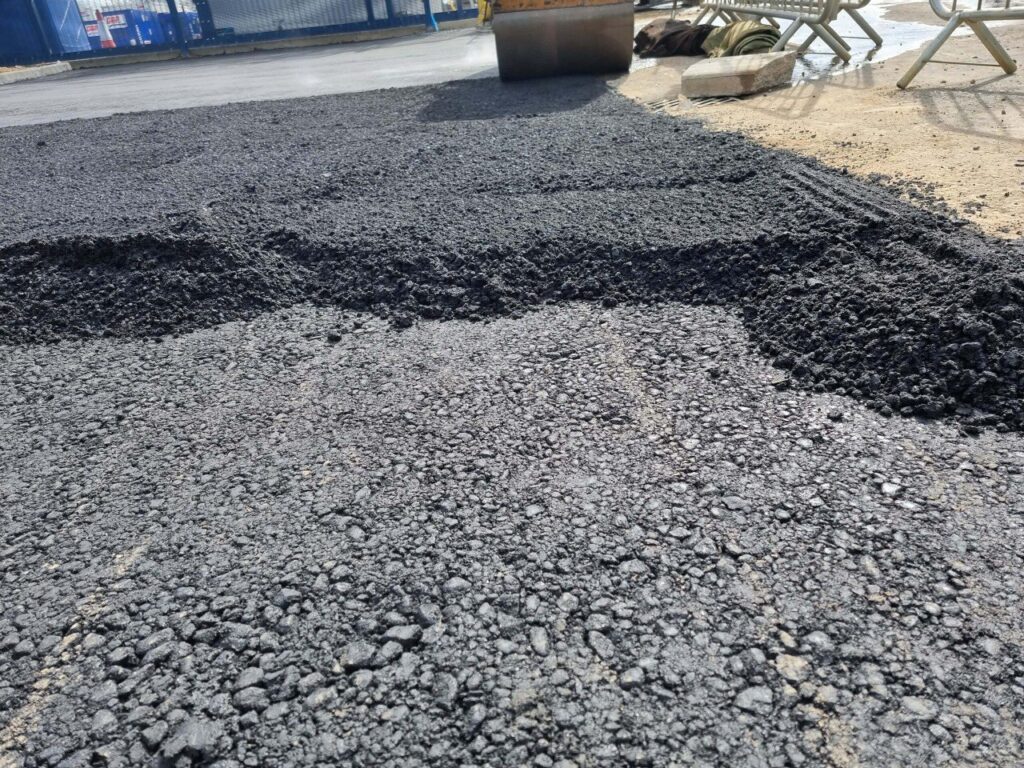 This is tarmac being laid by Folkestone Driveways